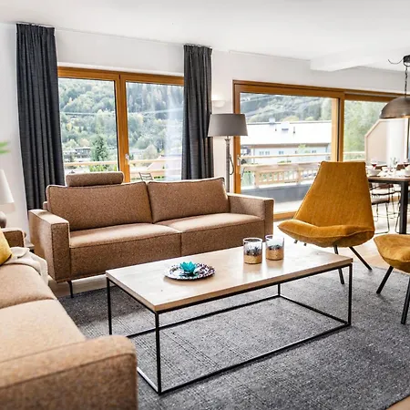 Kompleks wypoczynkowy Glacier Estate 4*