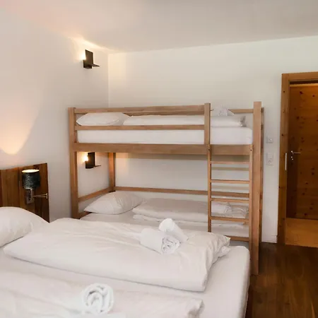 Kompleks wypoczynkowy Glacier Estate 4*